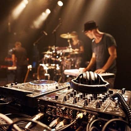 DJ באירועים